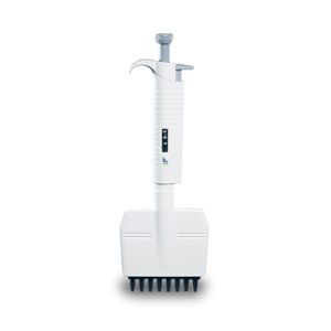 Multichannel Pipette with Adjustable Spacer